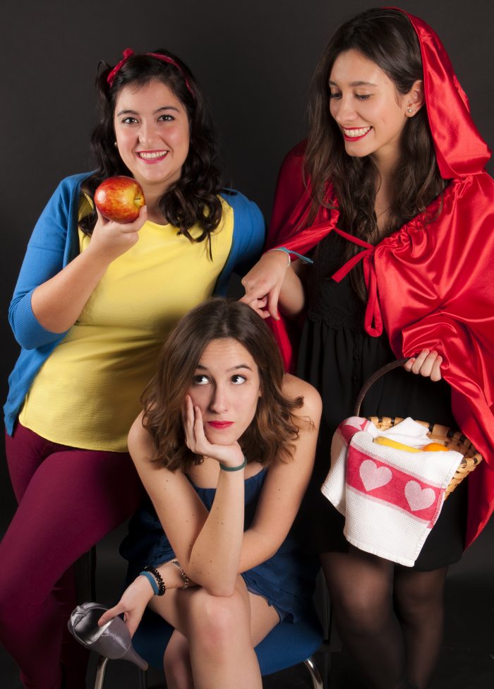 Retrato grupo Sofia Proenza Rojo, Elena Ramírez Suárez y Iris Villar Sancho. Diversidades 2015. FotoC3