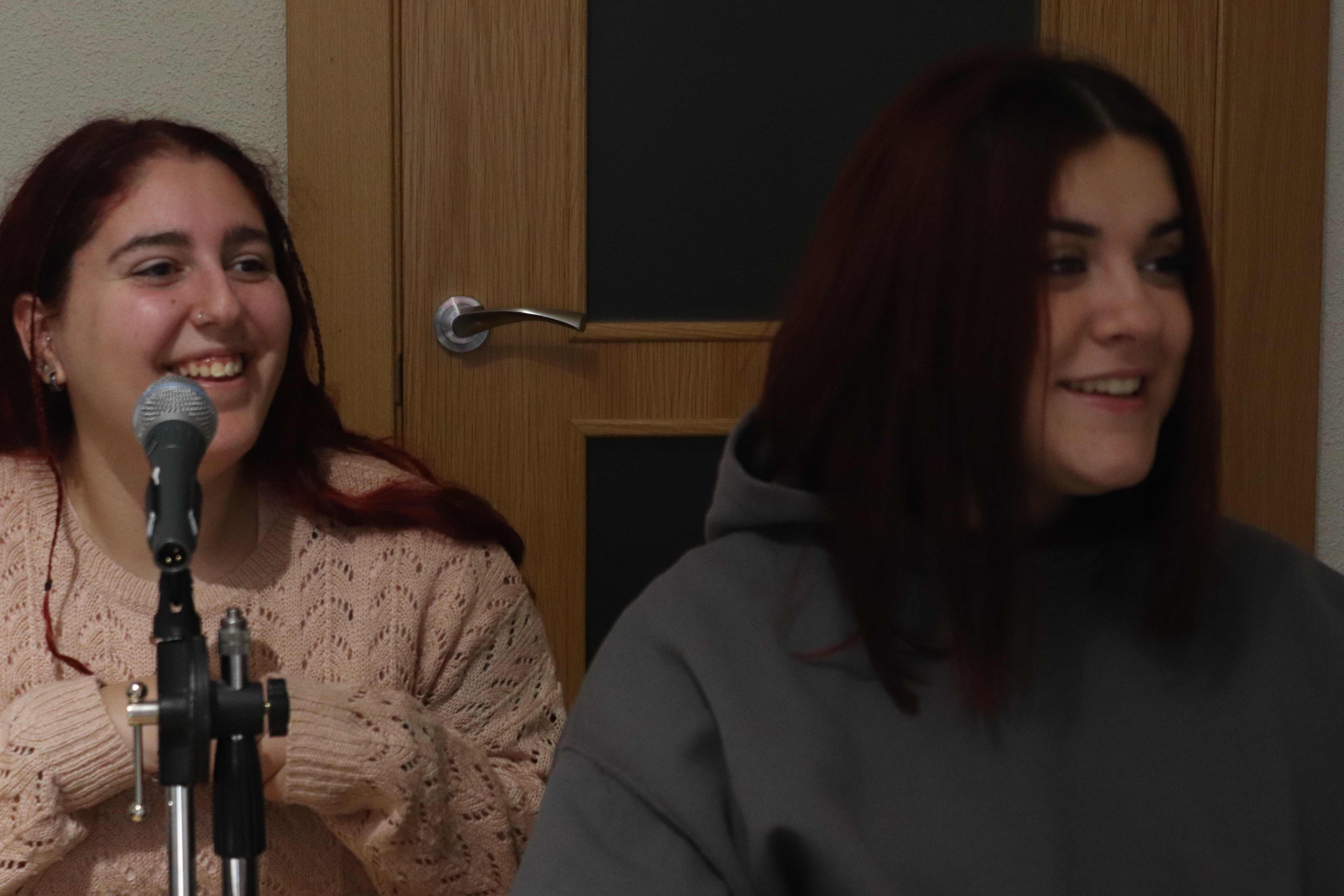 Hija, cada año cantas peor